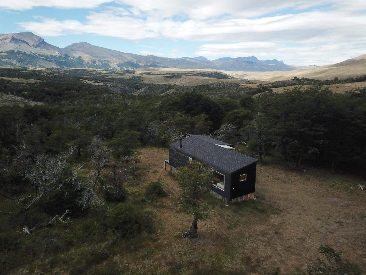 Cabana En Laguna Azul Patagonia Bagual Villa Torres del Paine National Park Buitenkant foto